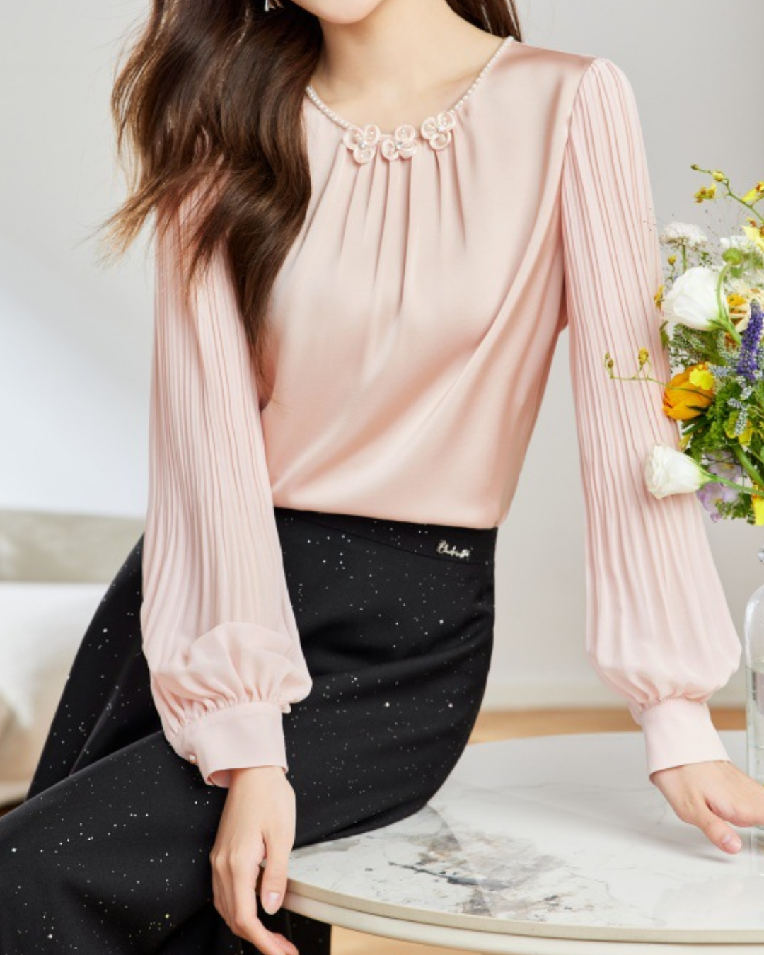 ビーズフラワープリーツブラウス 2451