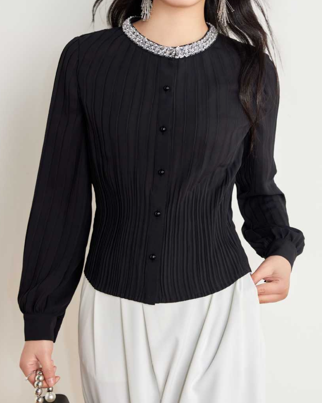 ラウンドネックビジュープリーツブラウス 2435