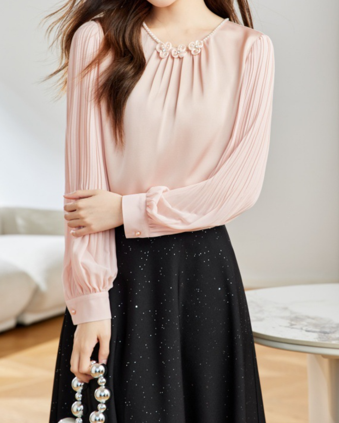 ビーズフラワープリーツブラウス 2451